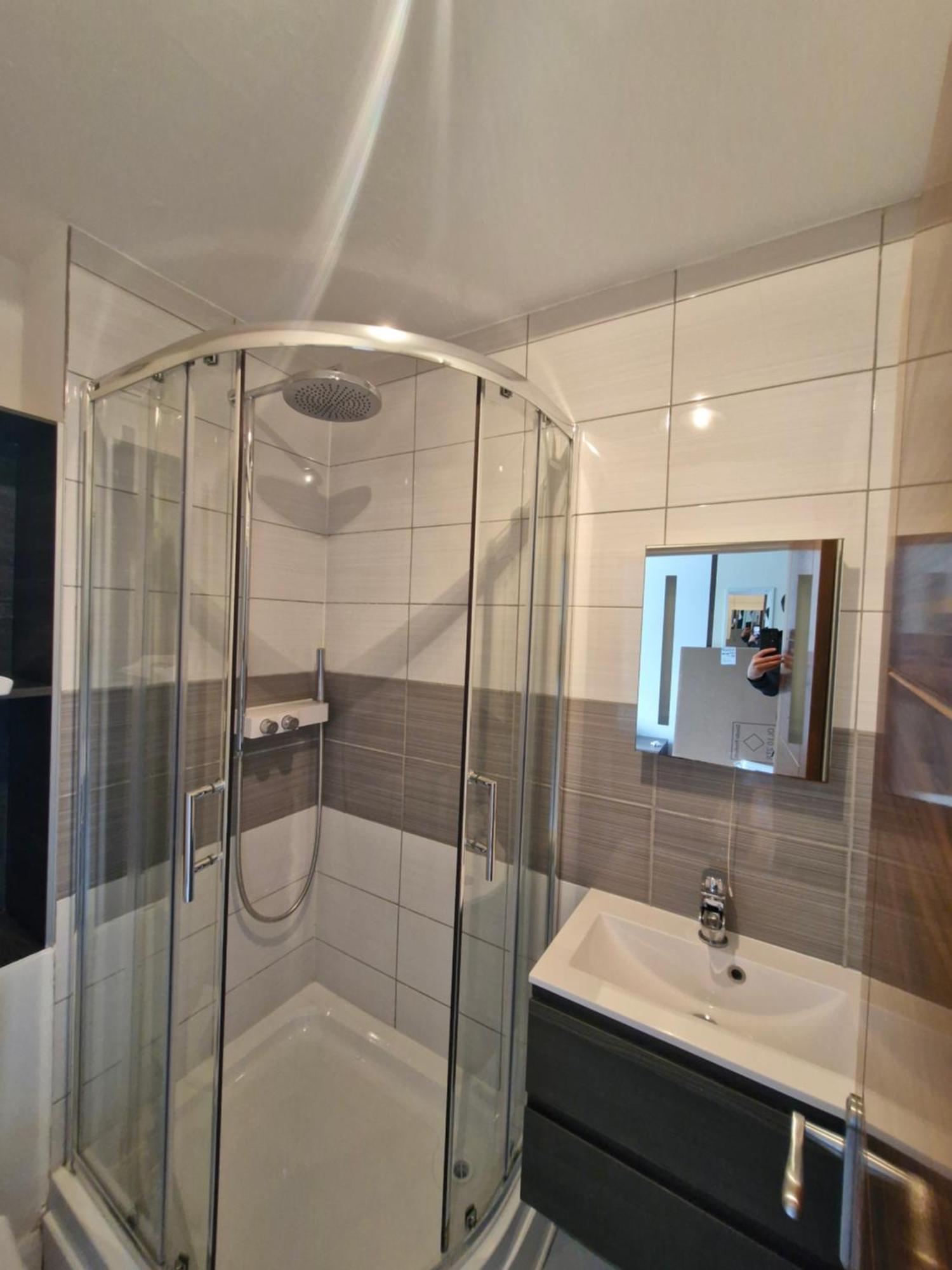 Bright Spacious Airy 2 Bed Flat Ealing Exterior photo